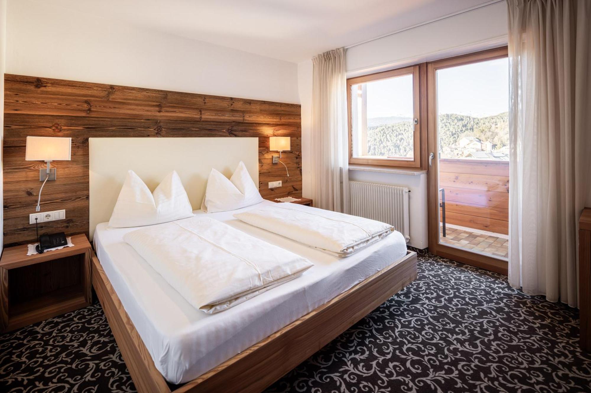 Garni Jasmin Bed & Breakfast Castelrotto Exterior photo